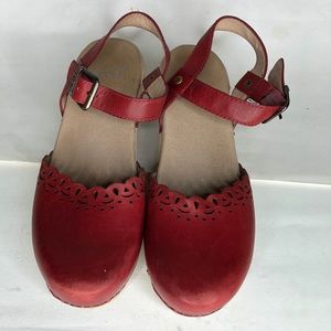 Dansko Clogs; Women size 37 US 6–7